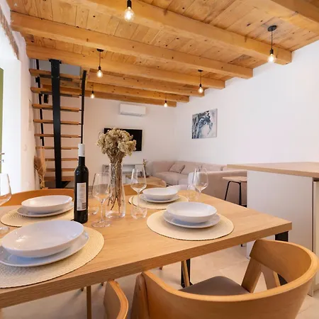 Villa Hidden House Porta