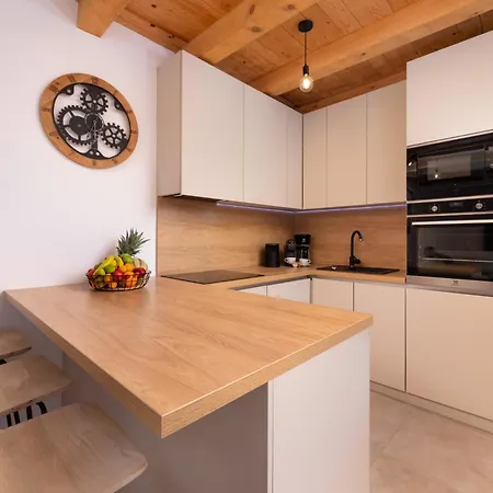 Hidden House Porta Villa