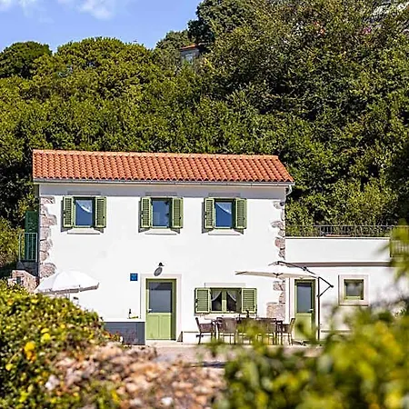Villa Hidden House Porta